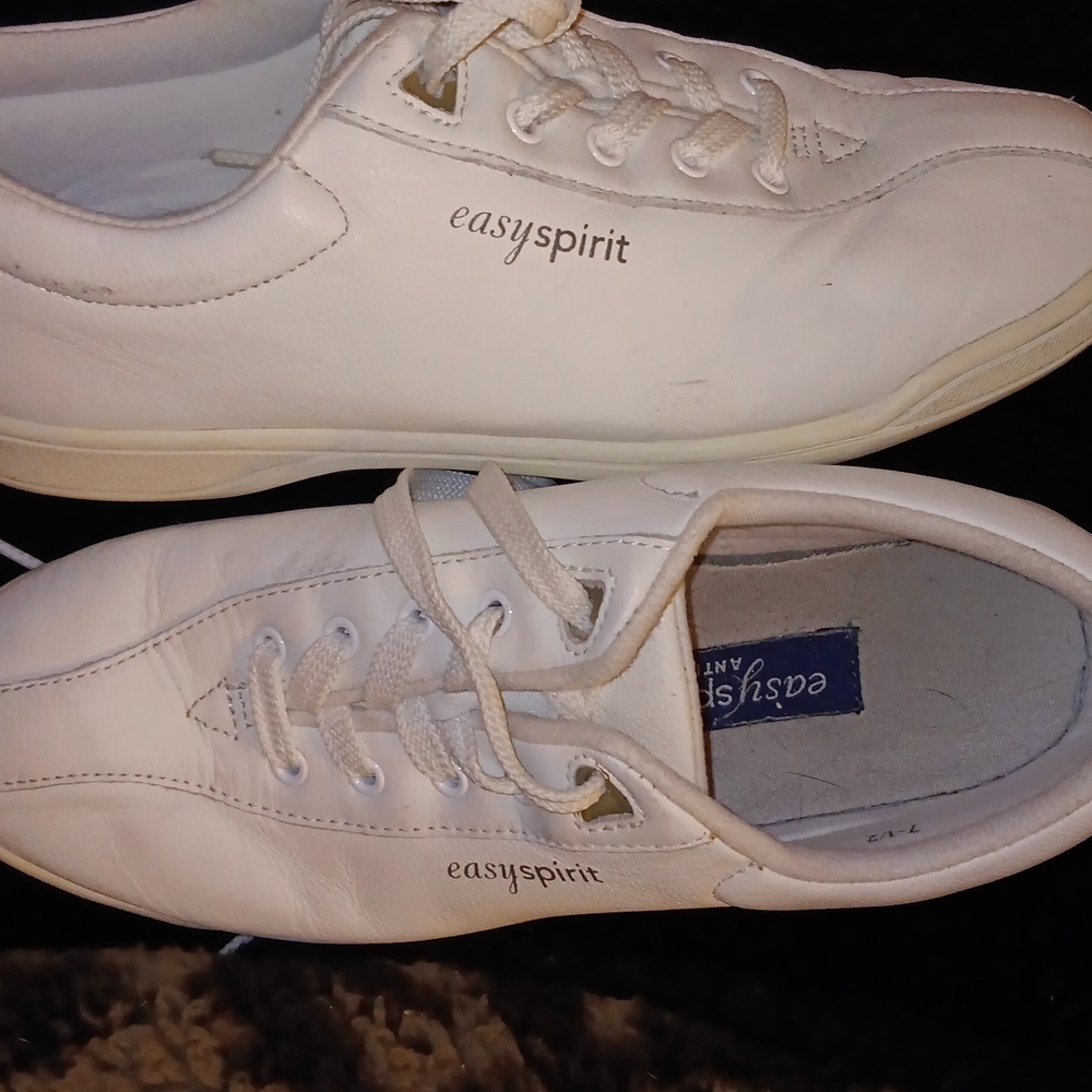EASY SPIRIT WOMENS SNEAKERS
